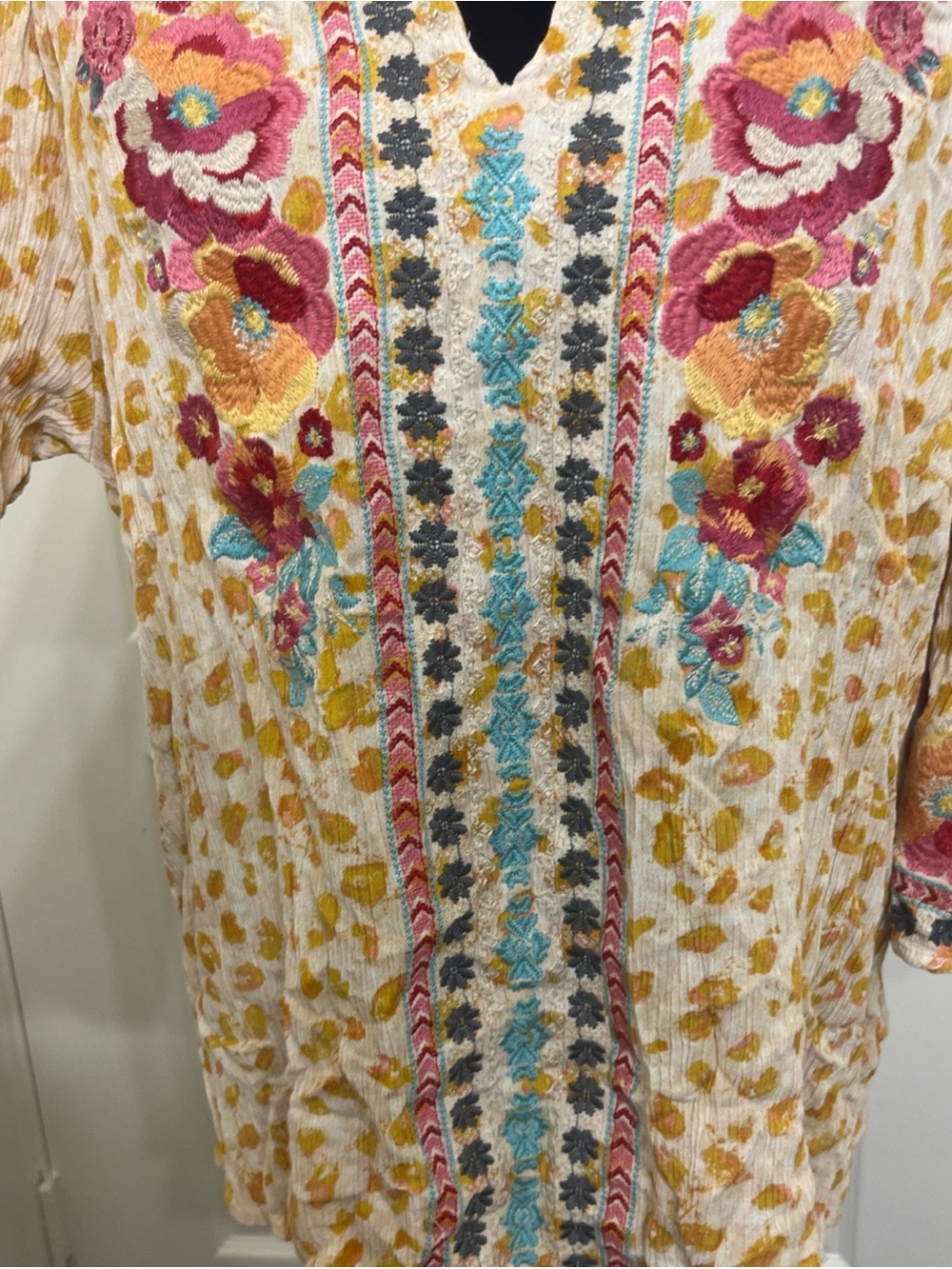 Savanna Jane Top Pull On Crinkle Gold Leopard Mulitcolored Floral Embroidery 2X - Picture 4 of 10